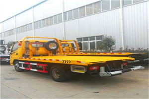 玉州区附近拖车救援搭电