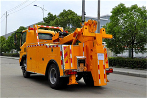 玉州区高速路拖车费